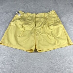 CHAPS Golf / Tennis Shorts Yellow Flat Front 9" Stretch Men's Size 40 NWT